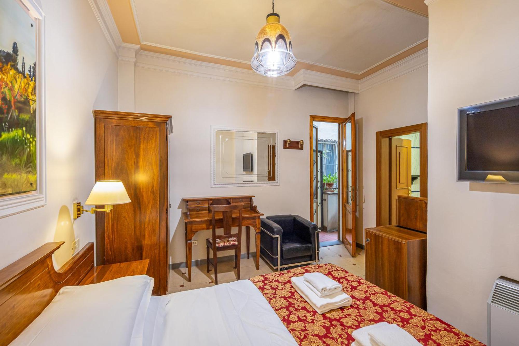 Hotel City Флоренция Екстериор снимка